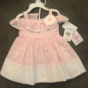 Two piece baby girl daisy dress size 6-9